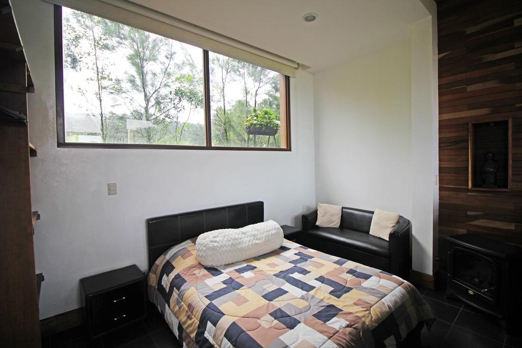 Altura Hotel Poasito Luaran gambar