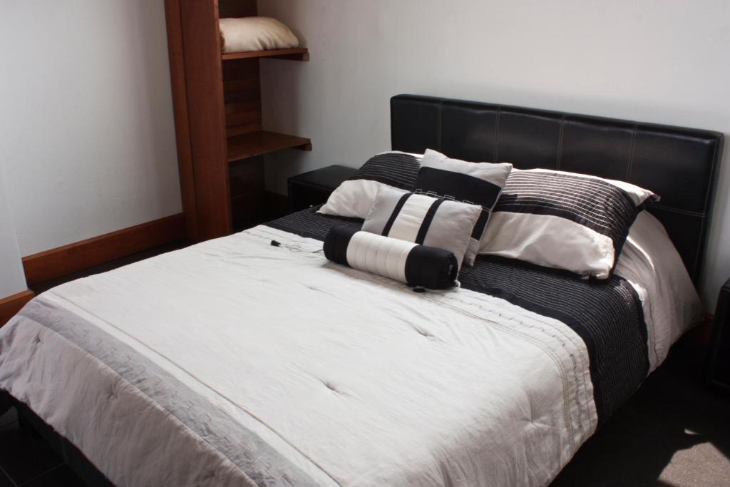 Altura Hotel Poasito Luaran gambar