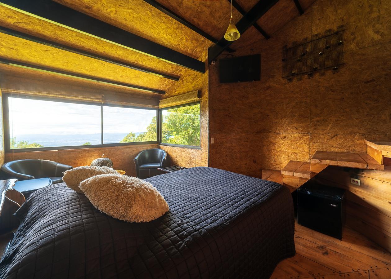 Altura Hotel Poasito Luaran gambar