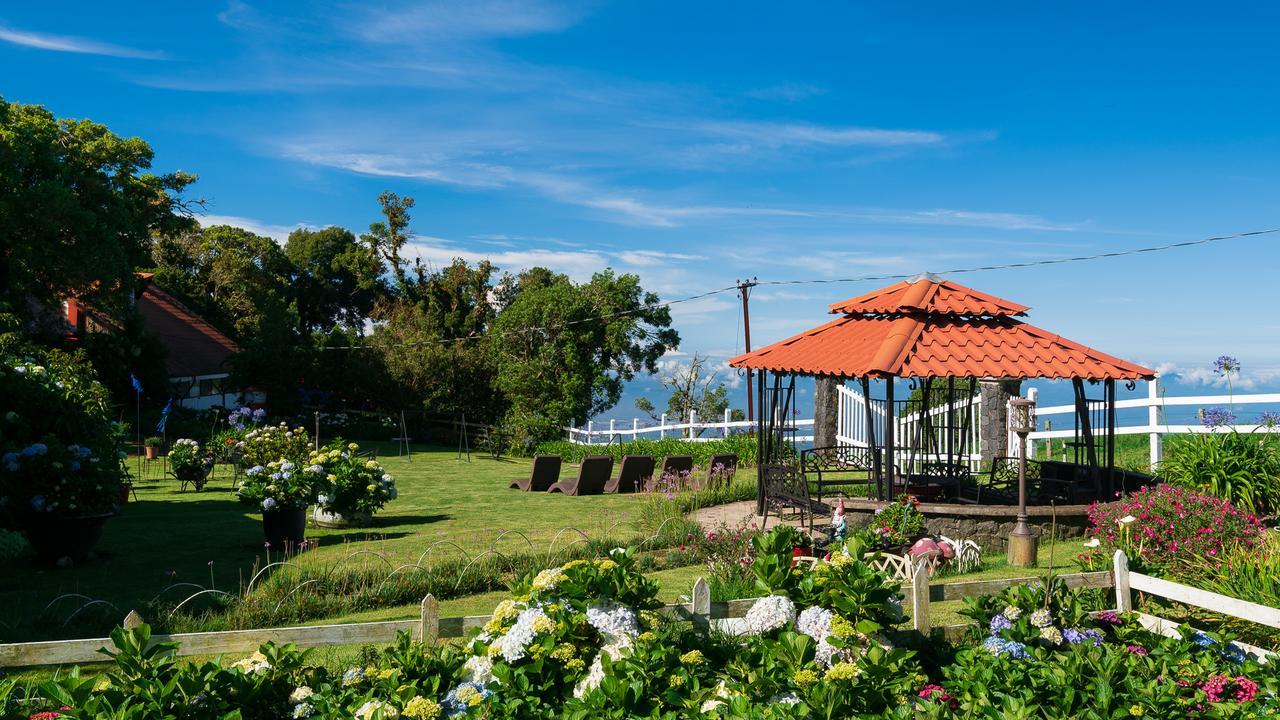 Altura Hotel Poasito Luaran gambar
